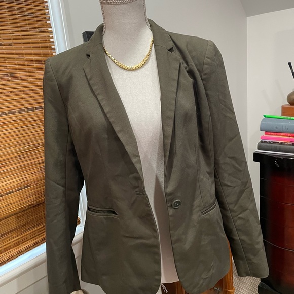 APT.9 BLAZER - Picture 4 of 7